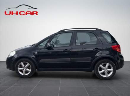 Suzuki - SX4