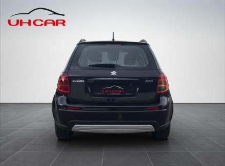 Suzuki - SX4
