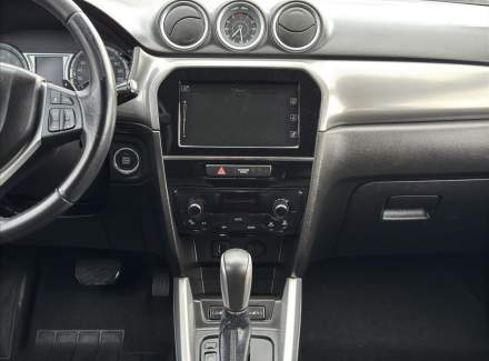 Suzuki - Vitara
