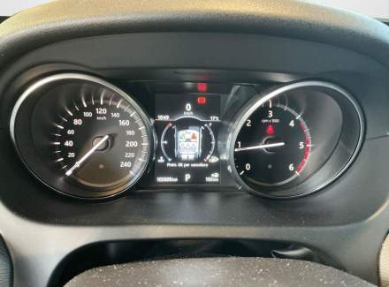 Land Rover - Discovery Sport