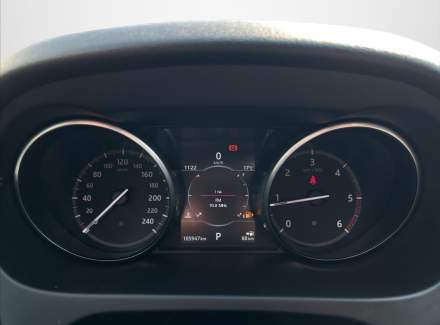 Land Rover - Discovery Sport