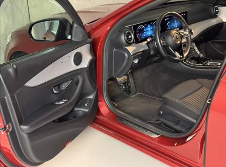 Mercedes-Benz - E-class