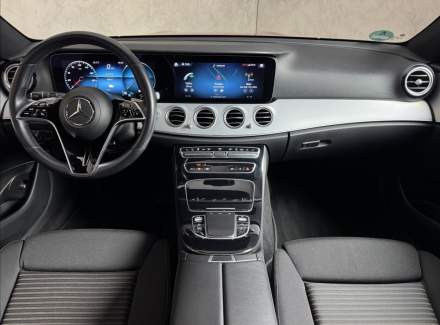 Mercedes-Benz - E-class