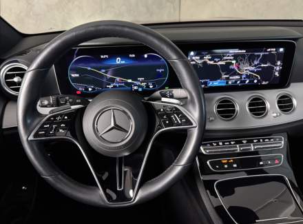 Mercedes-Benz - E-class