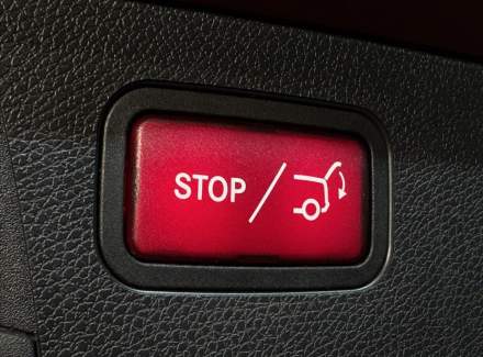 Mercedes-Benz - E-class