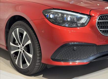 Mercedes-Benz - E-class