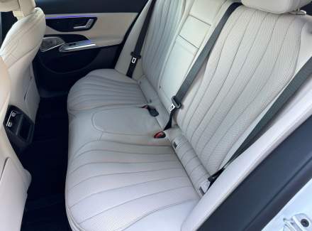 Mercedes-Benz - E-class