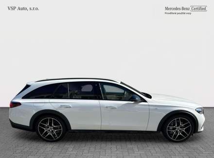 Mercedes-Benz - E-class