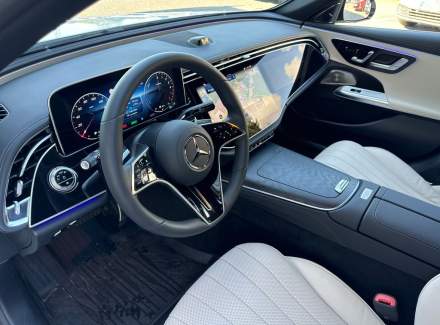 Mercedes-Benz - E-class