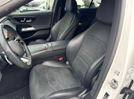 Mercedes-Benz - E-class