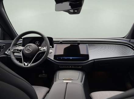 Mercedes-Benz - E-class