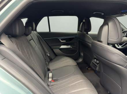 Mercedes-Benz - E-class