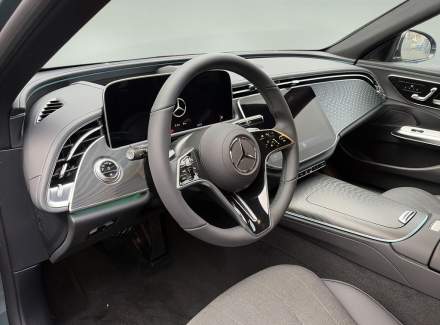 Mercedes-Benz - E-class