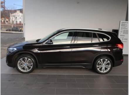 BMW - X1