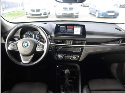 BMW - X1