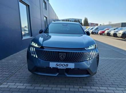 Peugeot - 5008