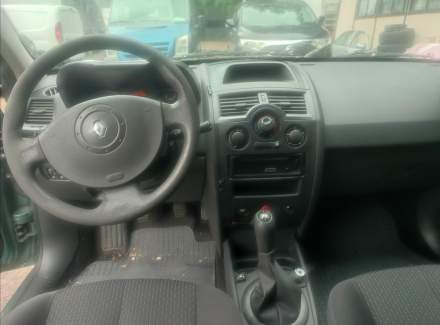 Renault - Megane