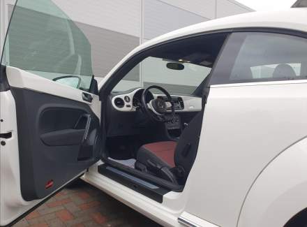 Volkswagen - Beetle