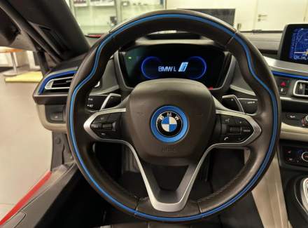 BMW - i8