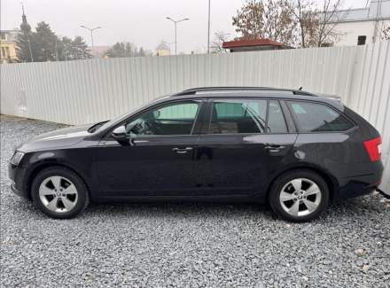Škoda - Octavia
