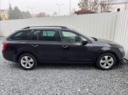 Škoda - Octavia