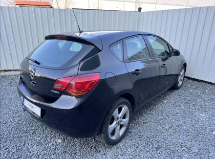 Opel - Astra
