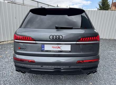 Audi - SQ7