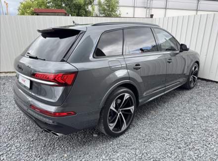 Audi - SQ7