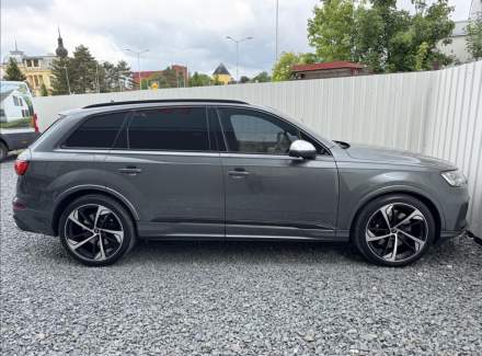 Audi - SQ7