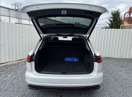 Volkswagen - Touareg