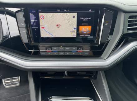 Volkswagen - Touareg