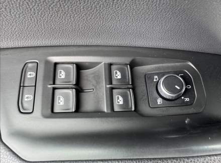 Volkswagen - Touareg