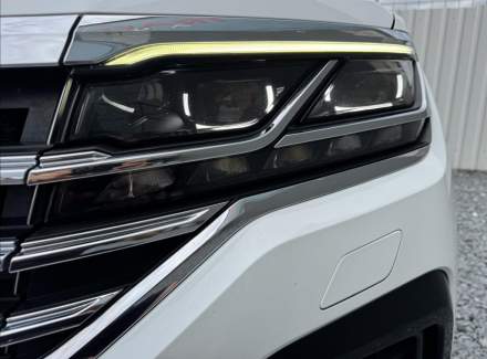 Volkswagen - Touareg