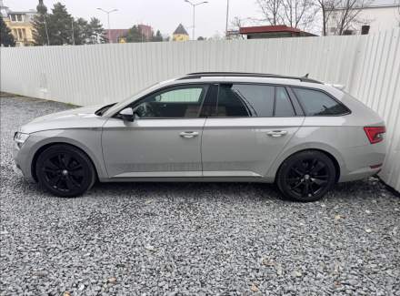Škoda - Superb