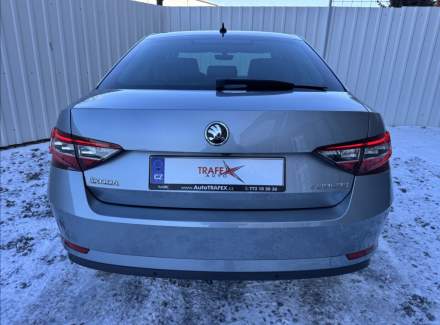 Škoda - Superb