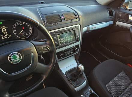 Škoda - Octavia
