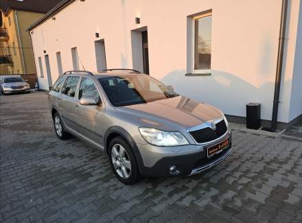 Škoda - Octavia