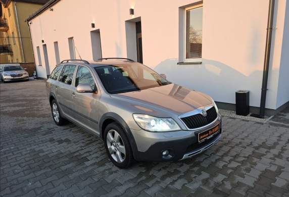 Škoda - Octavia