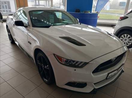 Ford - Mustang