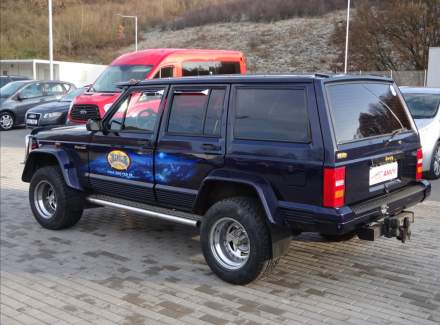 Jeep - Cherokee
