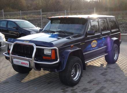 Jeep - Cherokee