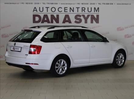 Škoda - Octavia