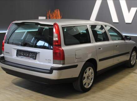 Volvo - V70