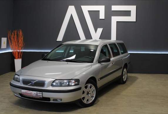 Volvo - V70