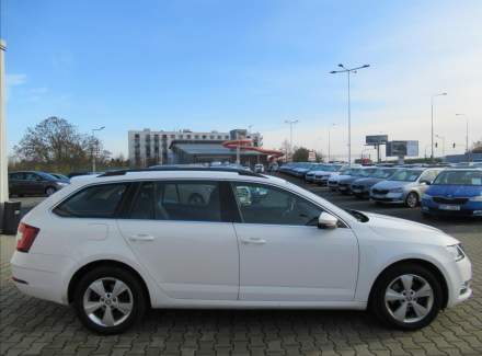 Škoda - Octavia