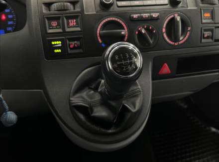 Volkswagen - Caravelle