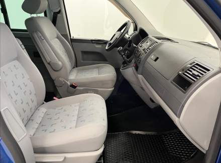 Volkswagen - Caravelle