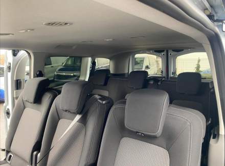 Volkswagen - Caravelle