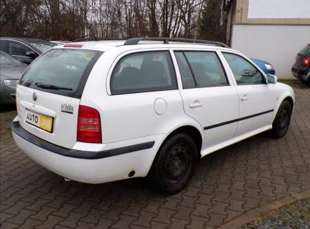 Škoda - Octavia