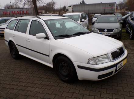 Škoda - Octavia